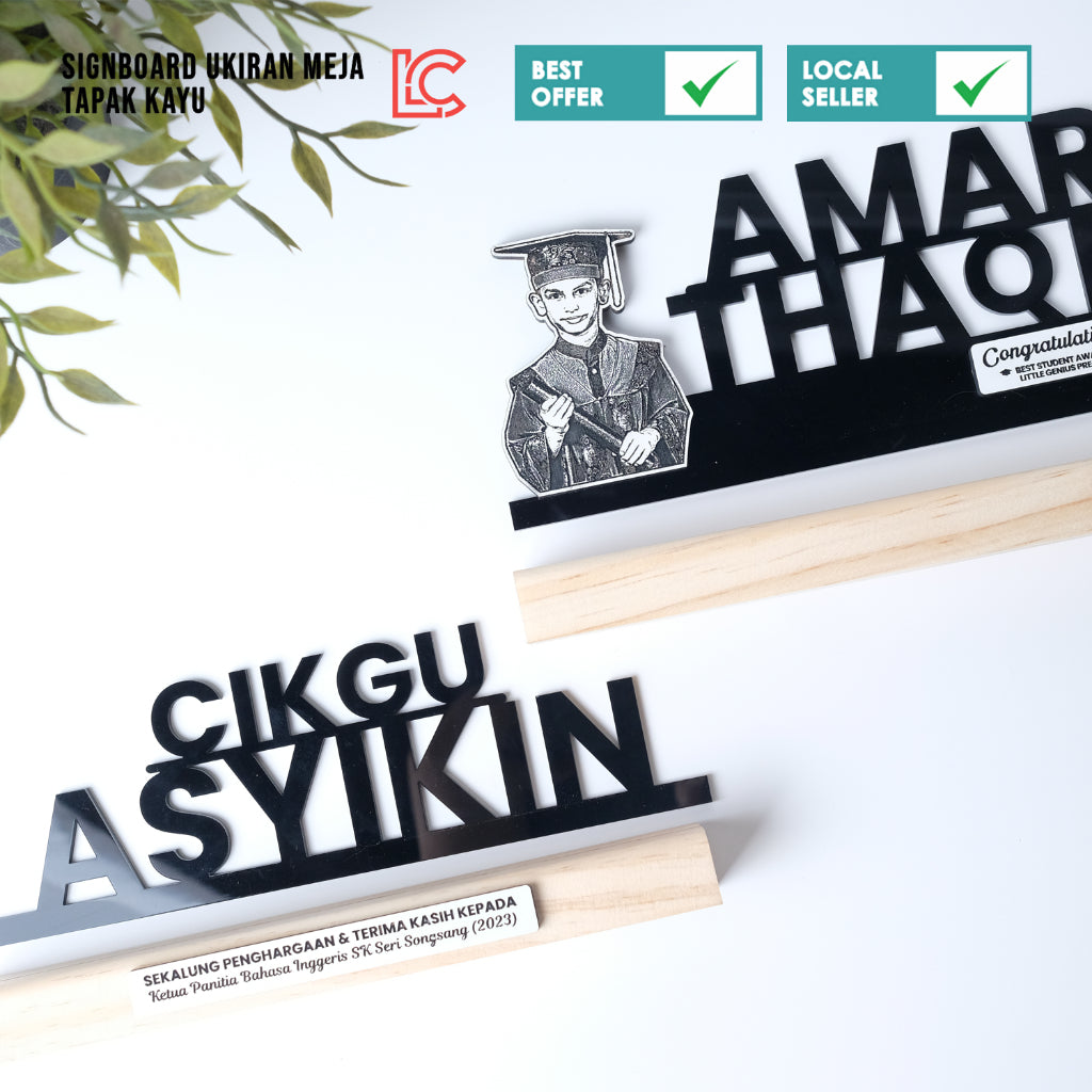 Signboard Ukiran Potret Ukiran Akrilik dan Tapak Kayu / Table Stand Signage / Papan Tanda Nama Ukir Akrilik dan Kayu